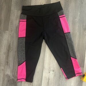 SHEIN Black and Pink Colorblock Leggings